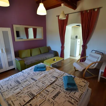Tranquil - With Balcony Apartment