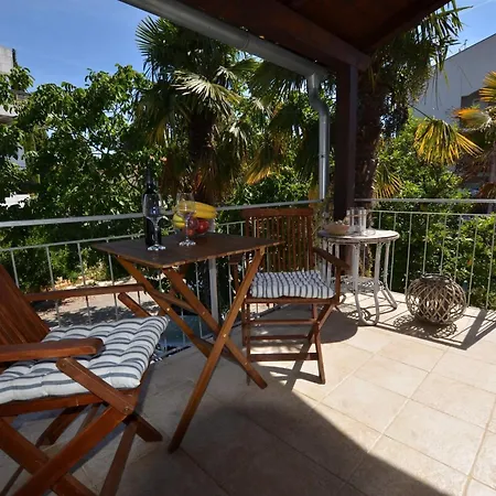 Apartmán Tranquil - With Balcony